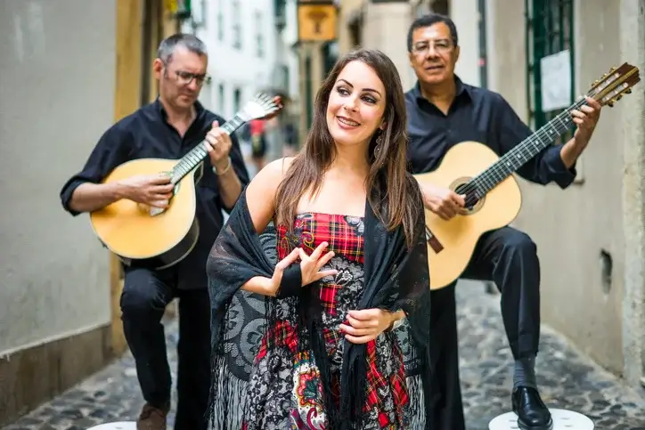 luxury-fado-music-experiences-portugal