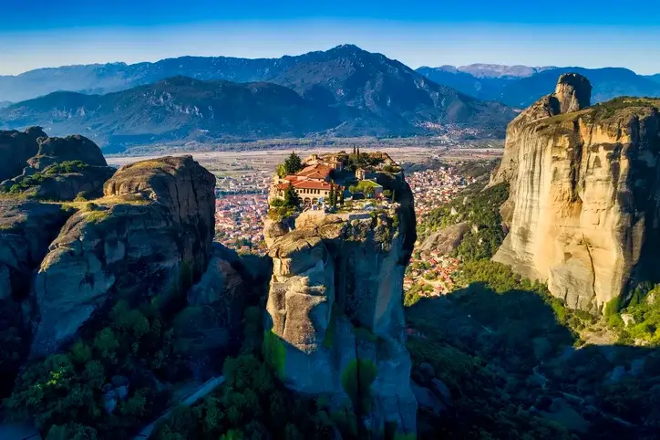 Monastery-of-the-Holy-Trinity-Meteora-Cultural-Tours-Greece