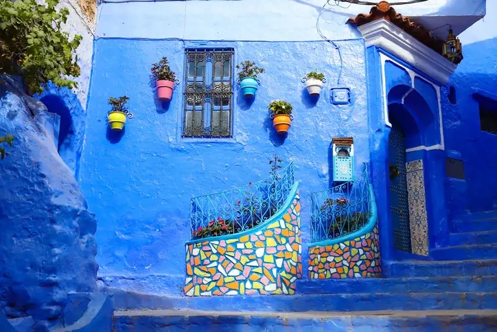 Street-in-Chefchaouen-Morocco-Luxury-Holiday-Packages