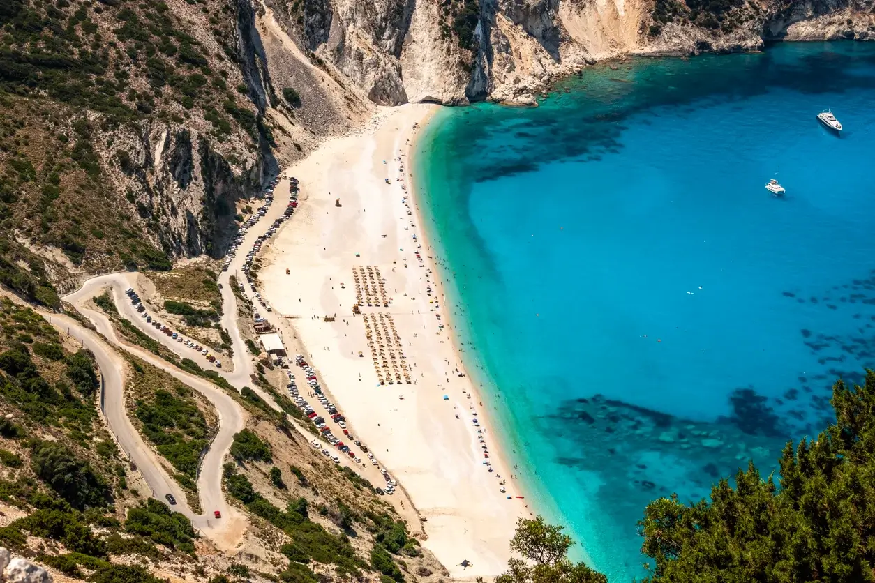 myrtos-beach-kefalonia-best-beach-holidays-greece