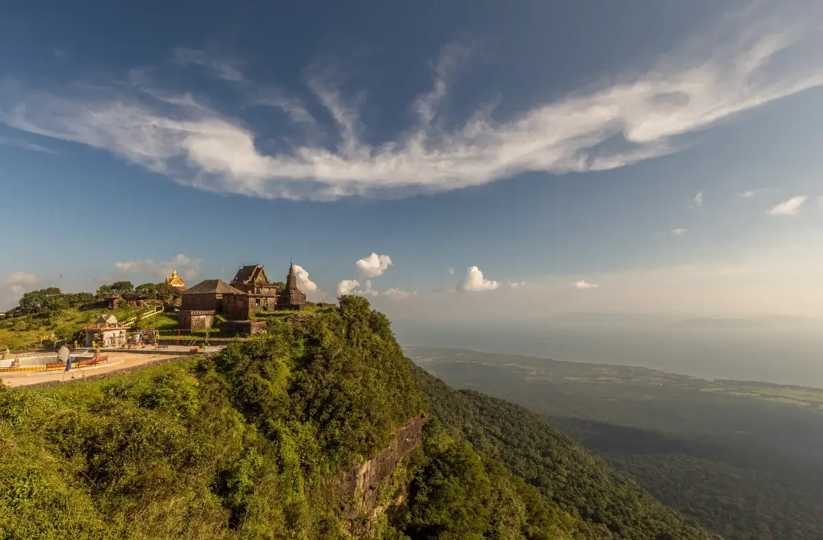 Abandoned_Temple_Phnom_Bokor_Kampot_Luxury_Travel_Cambodia