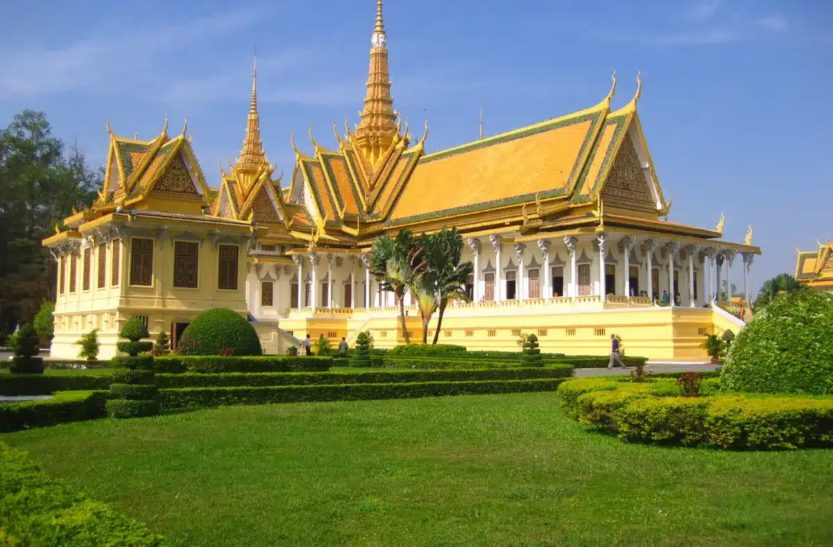 Royal_Palace_Phnom_Penh_Culture_Trip_Cambodia